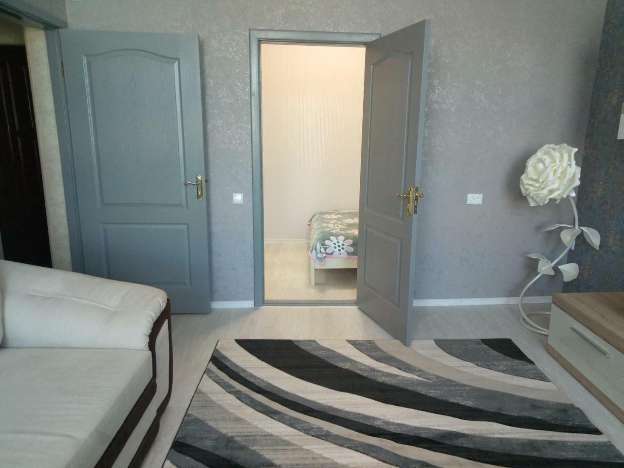 Зарванская Стрит 9 Apartman Kamjanyi Potoki Kültér fotó
